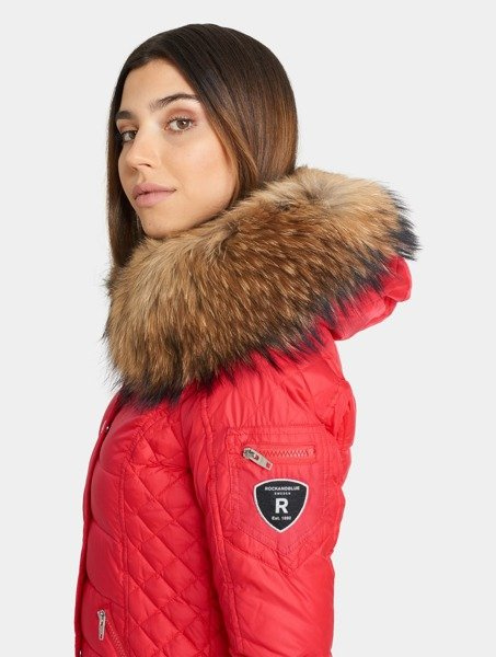 ROCKANDBLUE ZORA 63 cm- Krótka, ciepła kurtka puchowa na zimę o bardzo wąskim kroju z kapturem i kołnierzem z jenota